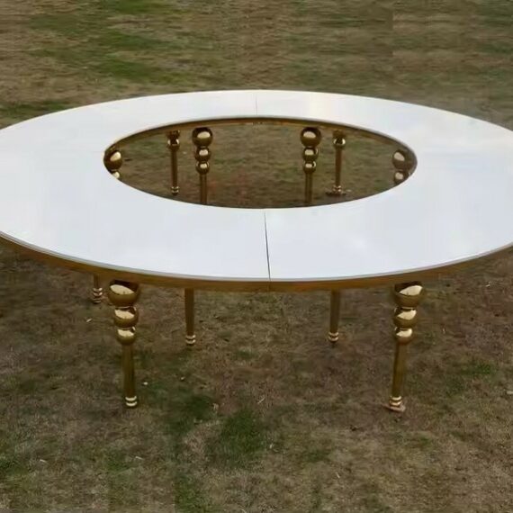 Luxury full moon round table